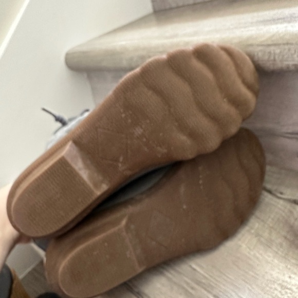 Sperry Boots size 10 Women's Syren
Waterproof Duck Boot - Picture 4 of 6